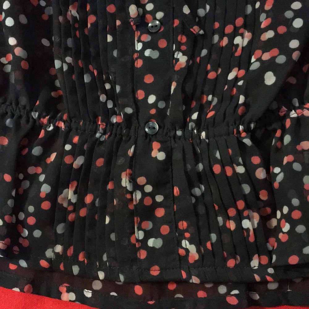 Stylish Top - Picture 3 of 3